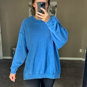 American Eagle Oversized Crewneck Sweatshirt